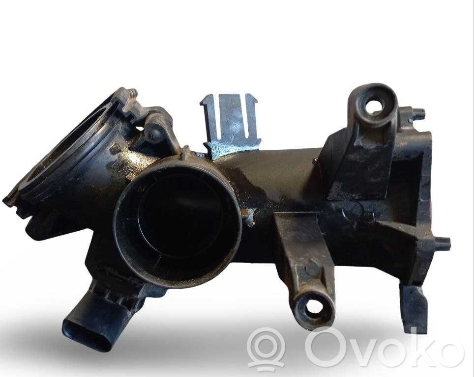 Volkswagen Golf VI Furtun/conductă intercooler