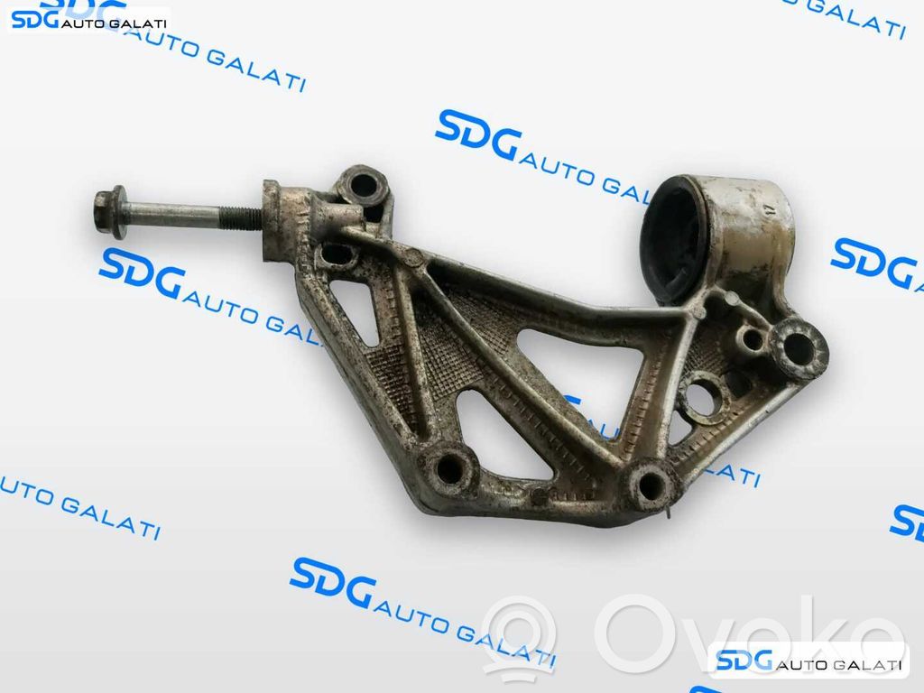 Volkswagen Polo V 6R Другая деталь передней подвески