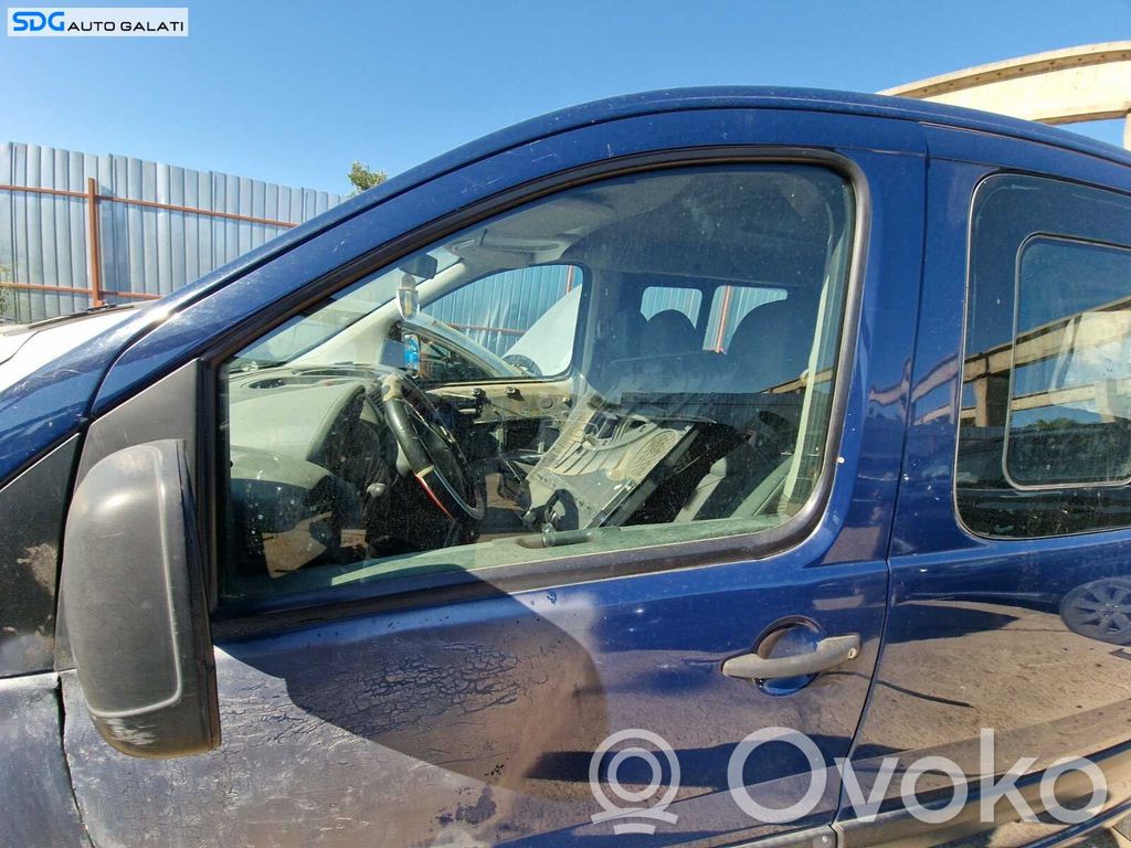 Citroen Jumpy Vitre de fenêtre porte avant (4 portes)