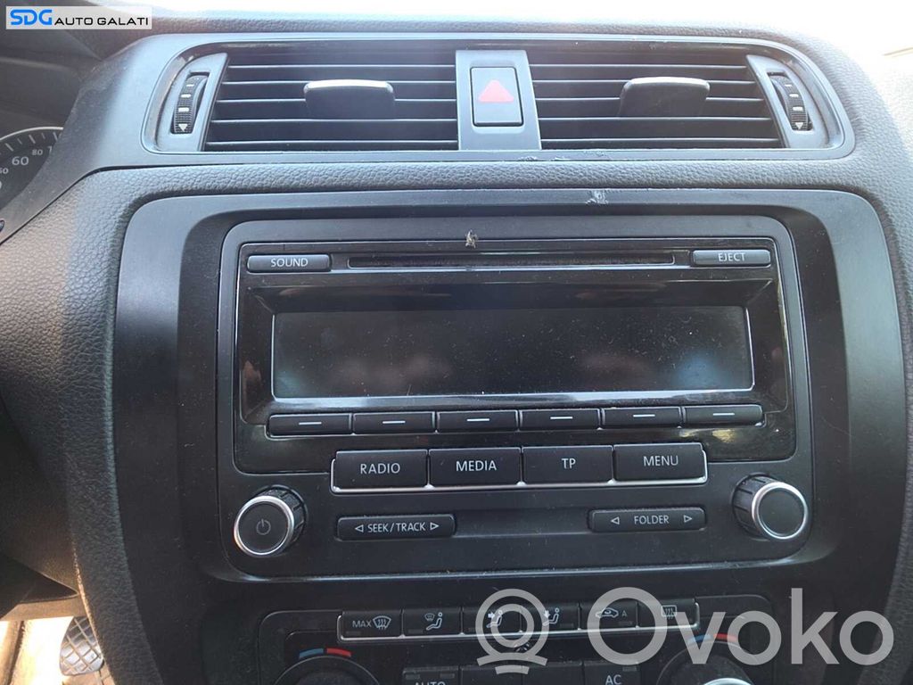 Volkswagen Caddy Panel / Radioodtwarzacz CD/DVD/GPS