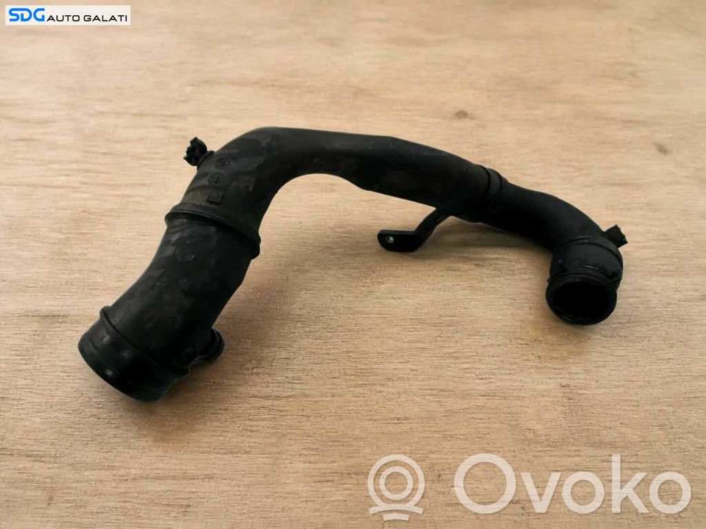 Audi A3 S3 8L Turboahtimen ilmanoton letku 