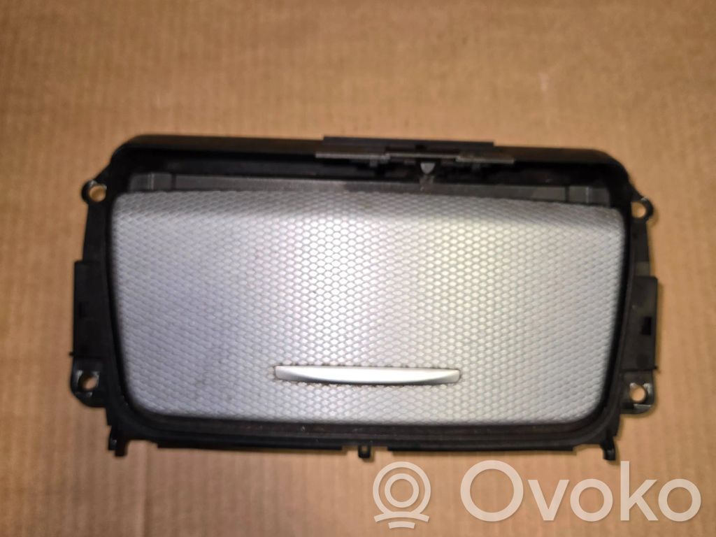 Aschenbecher vorne   7078571,7129555