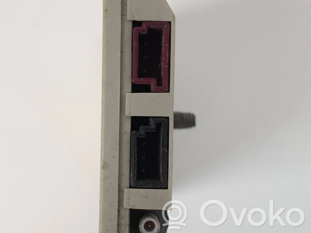 BMW X5 E53 Aerial antenna amplifier 