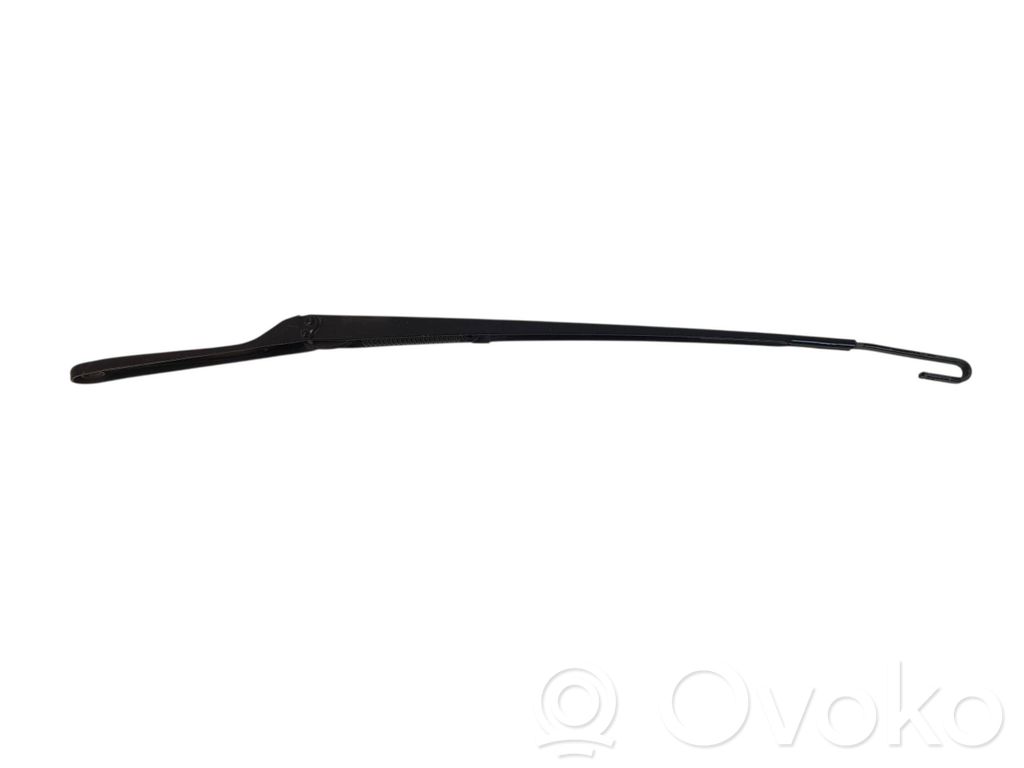BMW X5 E53 Front wiper blade arm 
