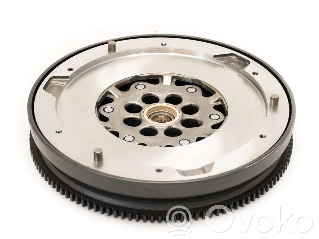 Dual mass flywheel   415055210