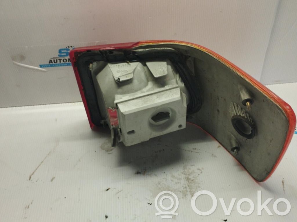 Audi 80 90 B3 Takaluukun takavalot 
