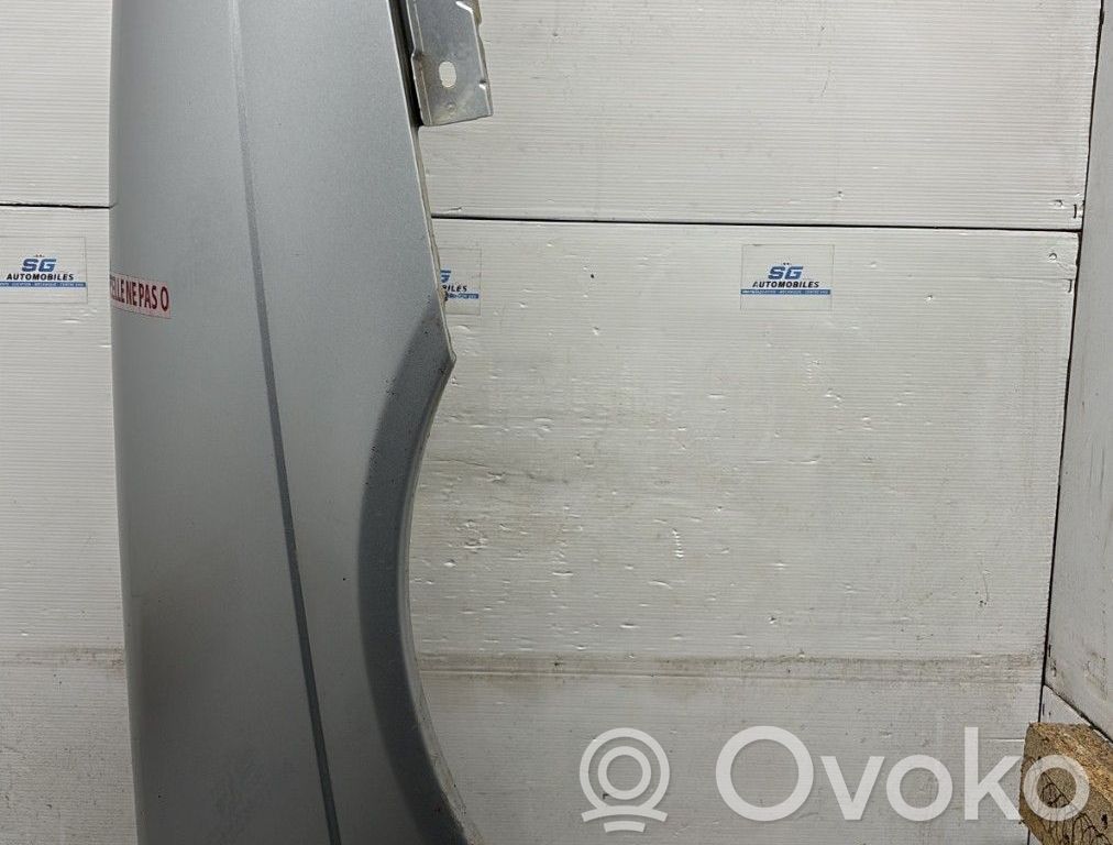 Citroen C5 Sparnas 
