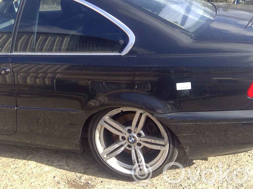 Panel lateral trasero   41218243099