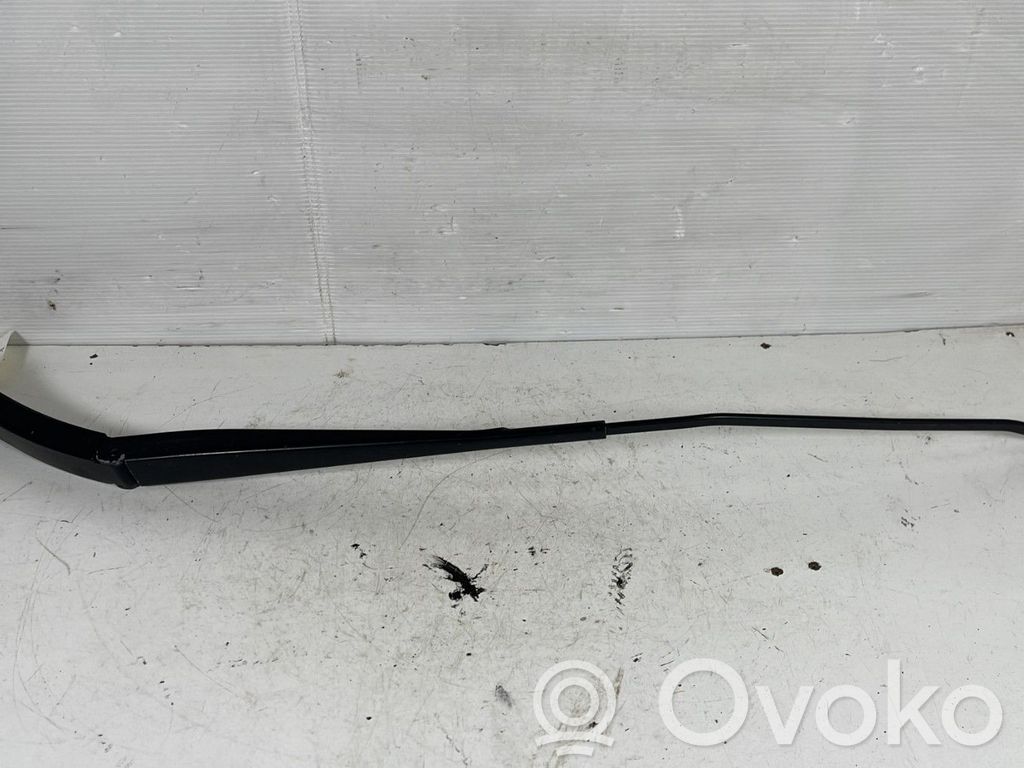 Citroen Jumpy Front wiper blade arm 