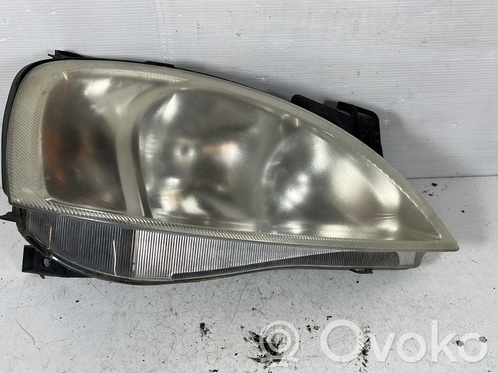 Opel Corsa C Phare frontale 