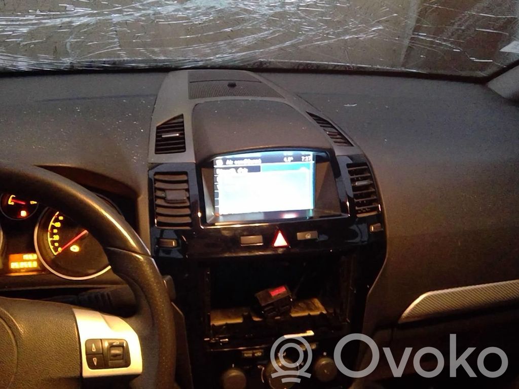 Opel Zafira B Bord 