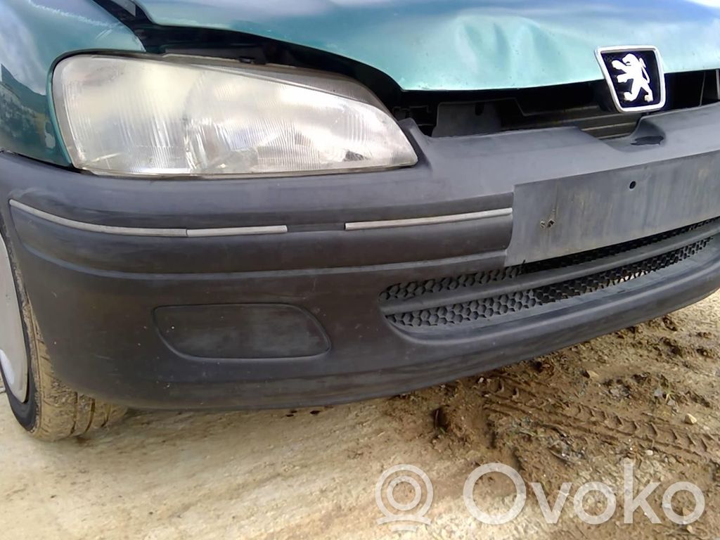 Peugeot 106 Zderzak przedni 