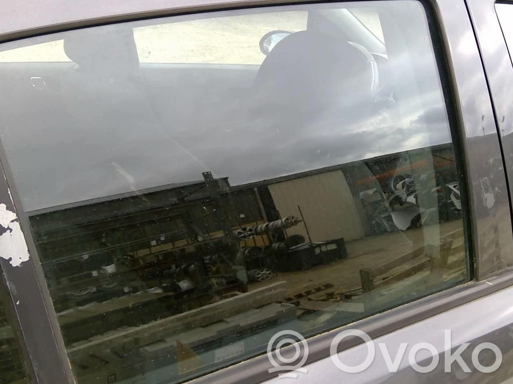 Opel Corsa D Luna de la puerta trasera 