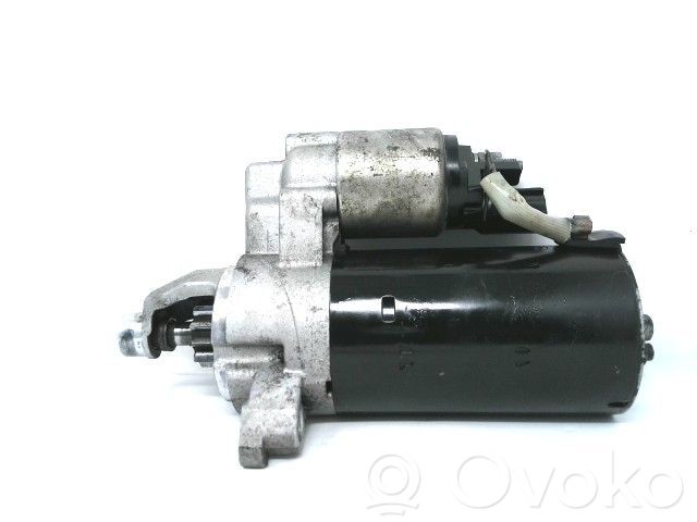Motor de arranque   059911021M