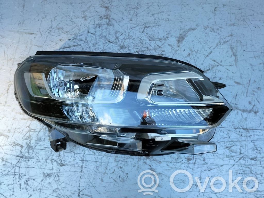 Citroen Jumpy Lampa przednia 