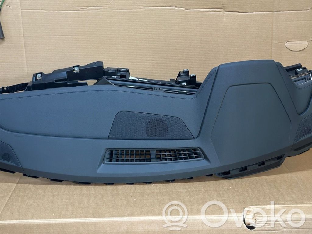 Audi e-tron Panelė 