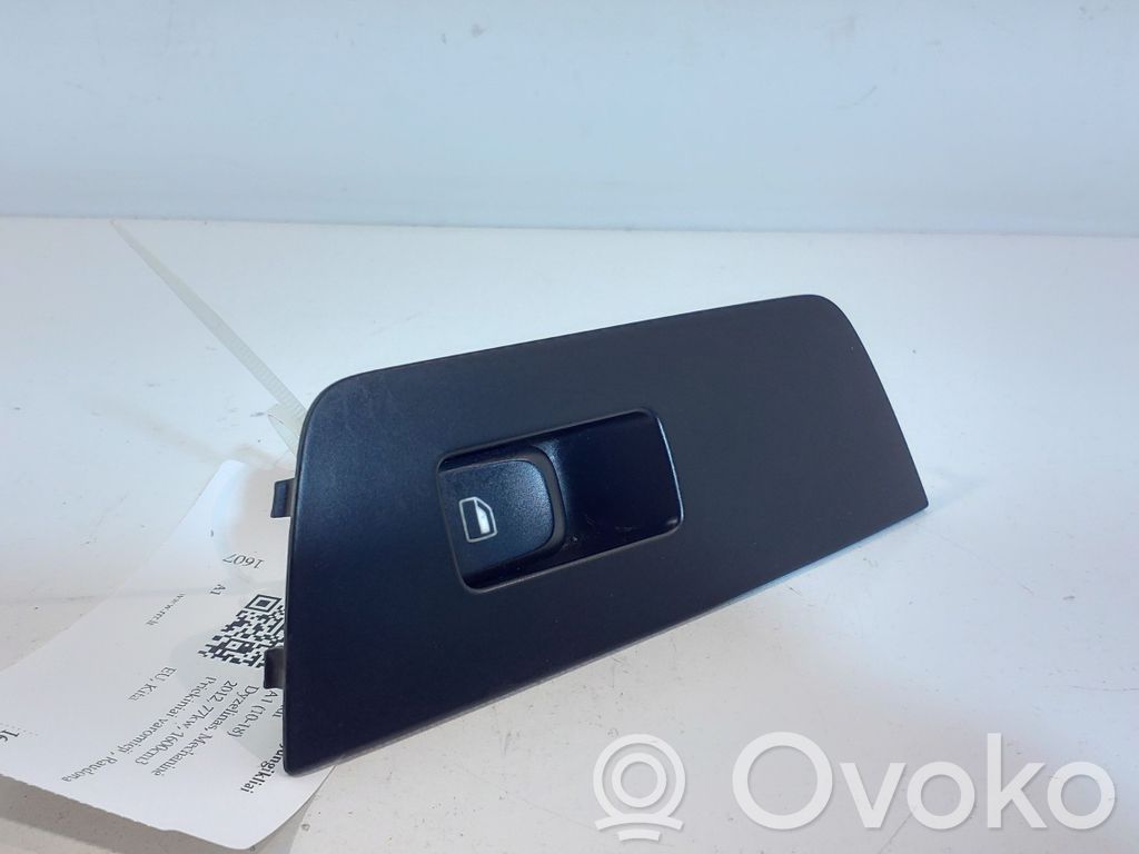 Audi A1 Electric window control switch 