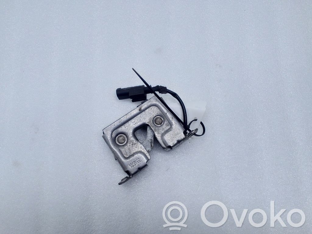BMW 3 E90 E91 Spyna variklio dangčio 