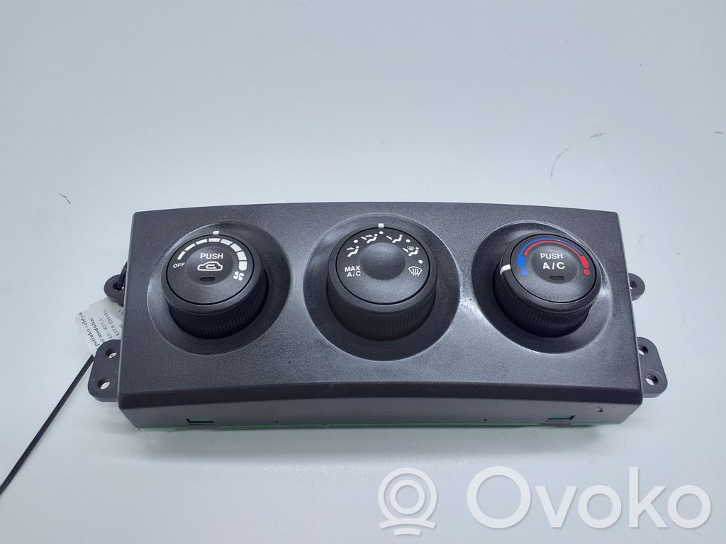 KIA Sorento Climate control unit 