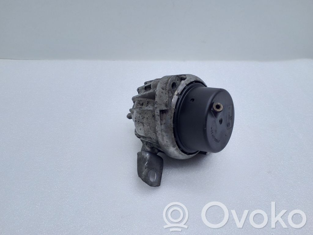 Engine mount bracket   6773248
