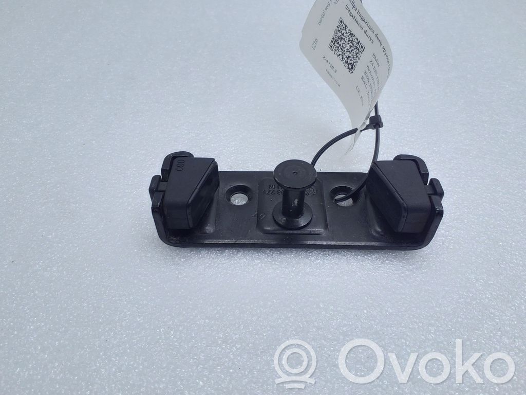 BMW Z4 E85 E86 Rear door lock loop/hook striker 
