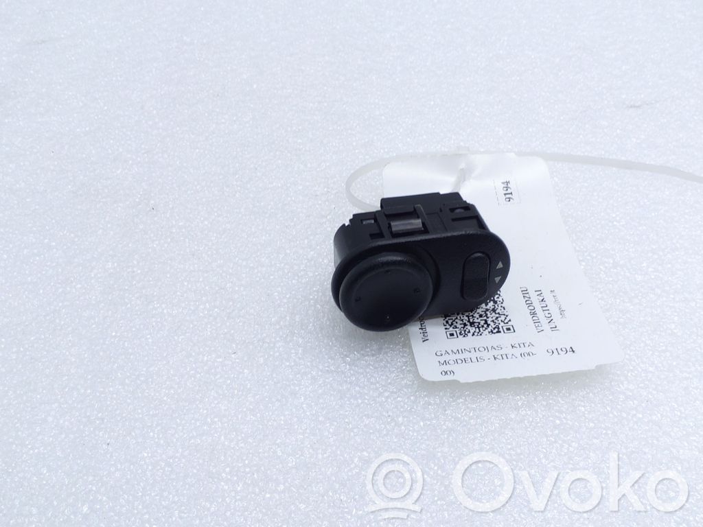 Suzuki Ignis Wing mirror switch 