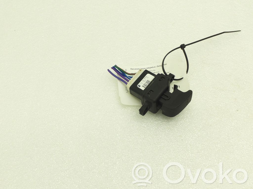 Mazda 3 II Electric window control switch 