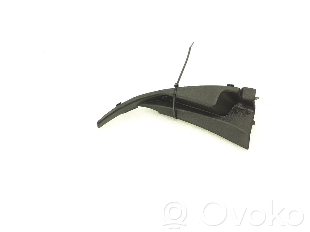 Mazda 3 II Windshield trim 