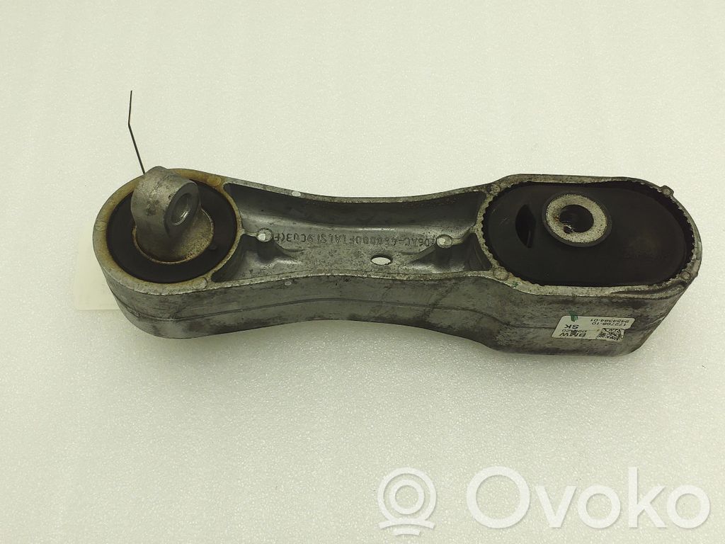 BMW 2 F44 Engine mount bracket 