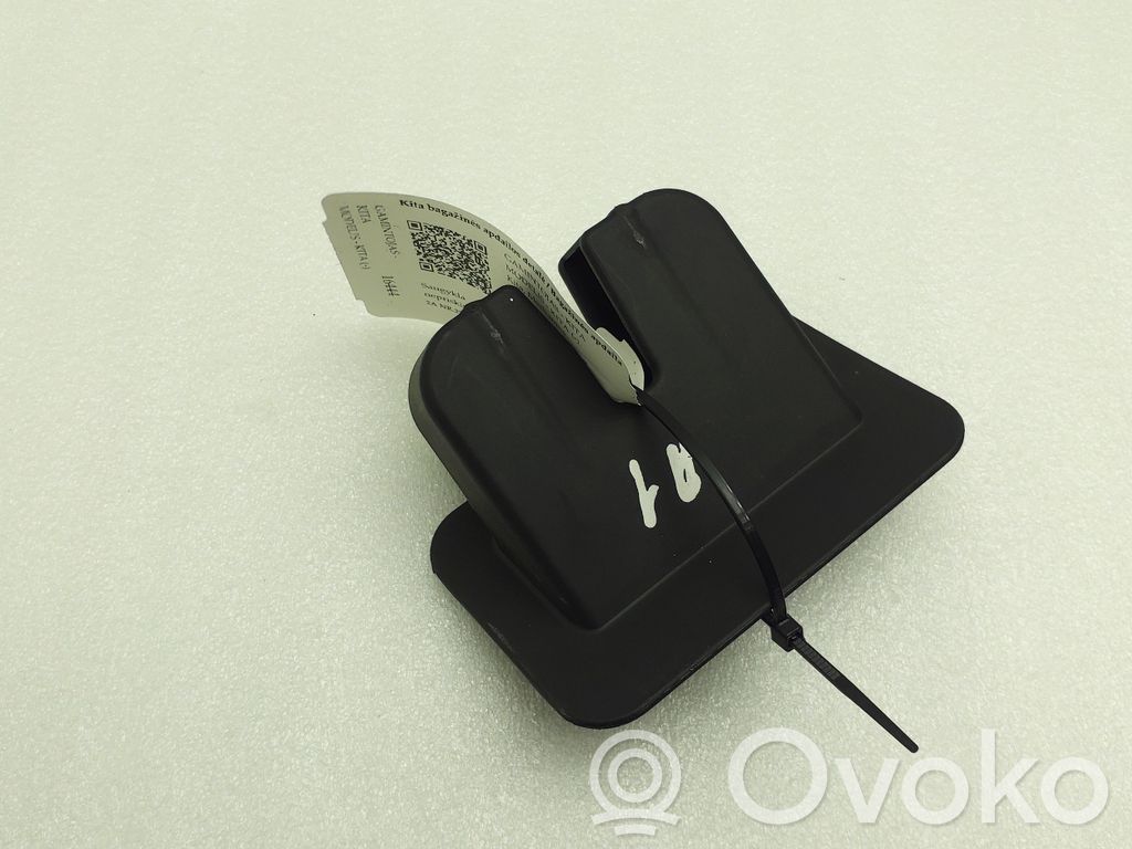 Audi A1 Tailgate/boot lid lock trim 