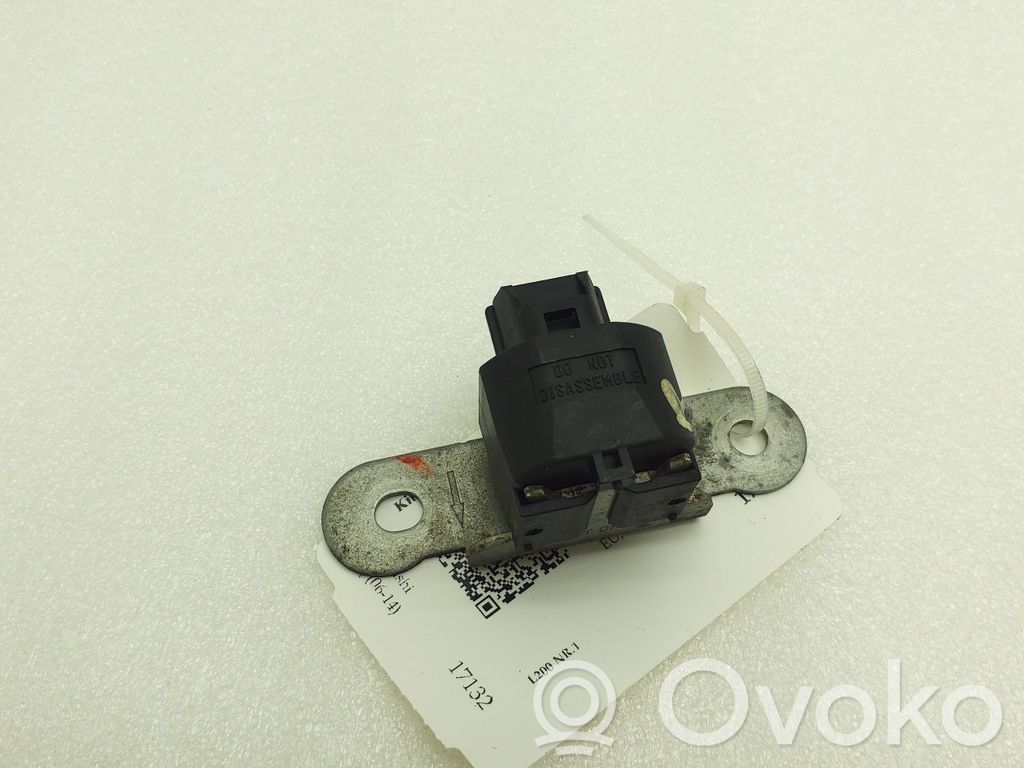Mitsubishi L200 Sensor 