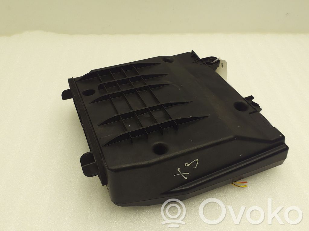 BMW X3 E83 Subwoofer speaker 