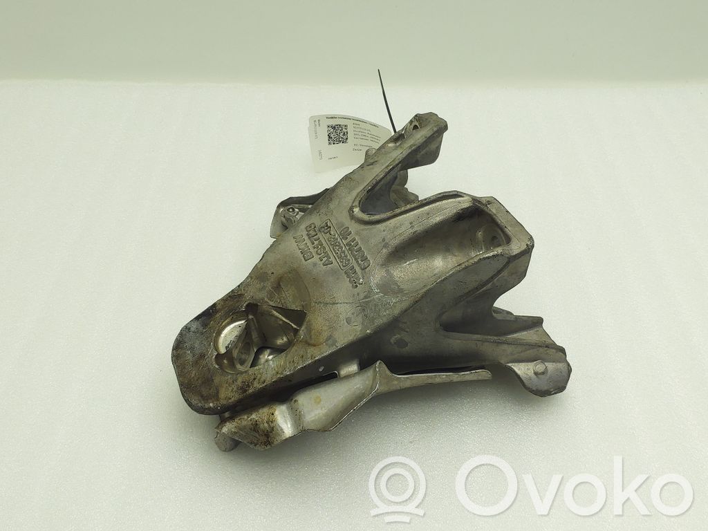 BMW X5 F15 Engine mounting bracket 