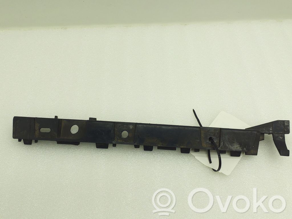 BMW 1 E81 E87 Fender mounting bracket 