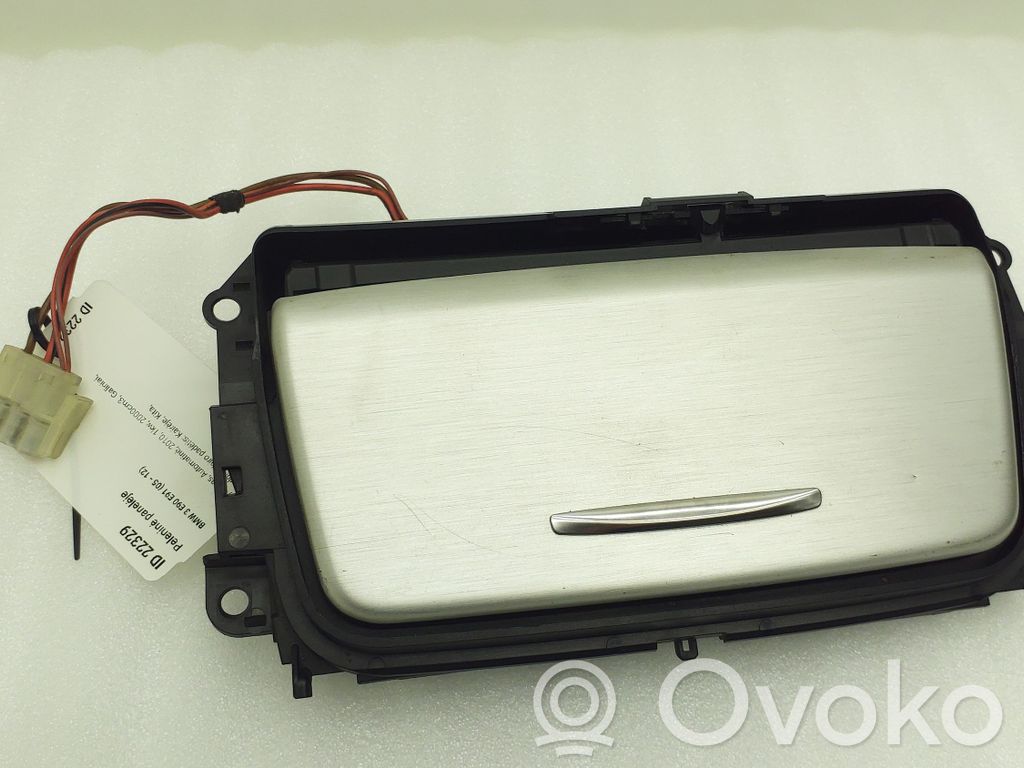BMW 3 E90 E91 Car ashtray 