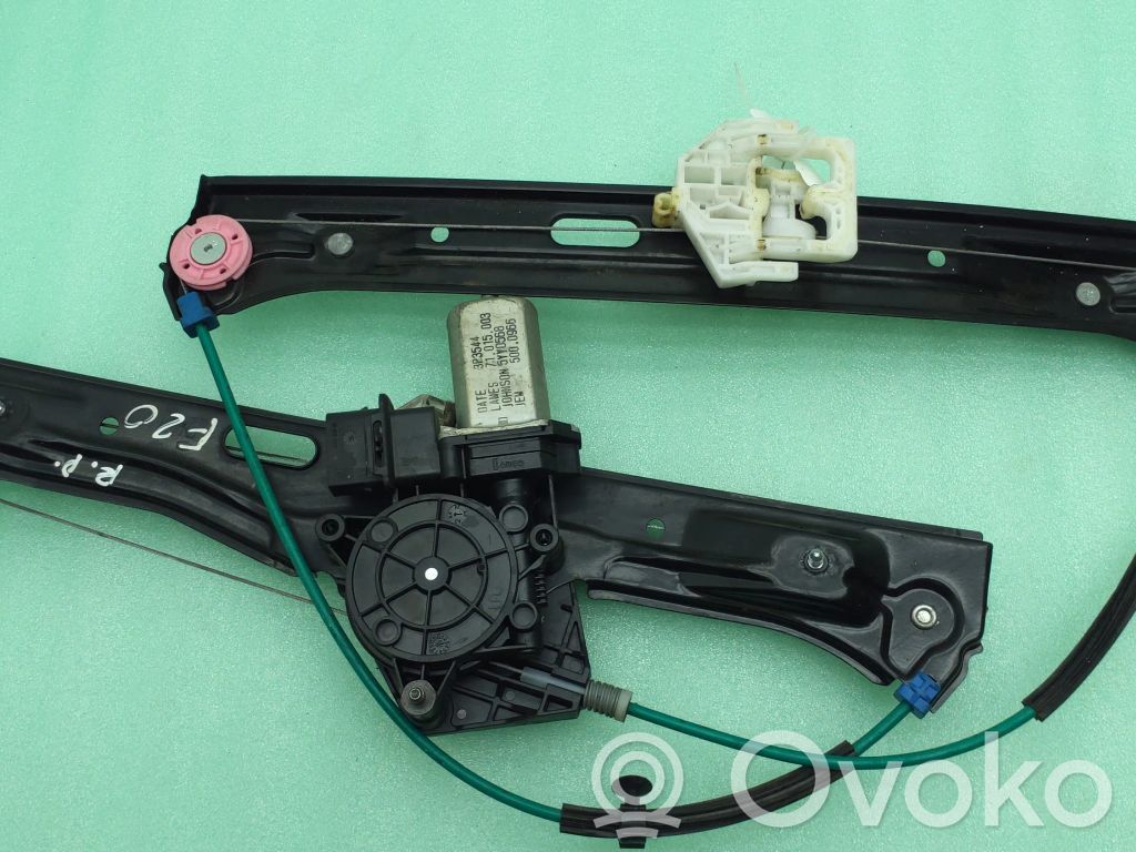 BMW 1 F20 F21 Front door window regulator with motor 