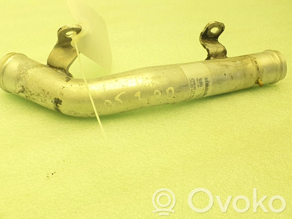 Audi A5 8T 8F Engine coolant pipe/hose 