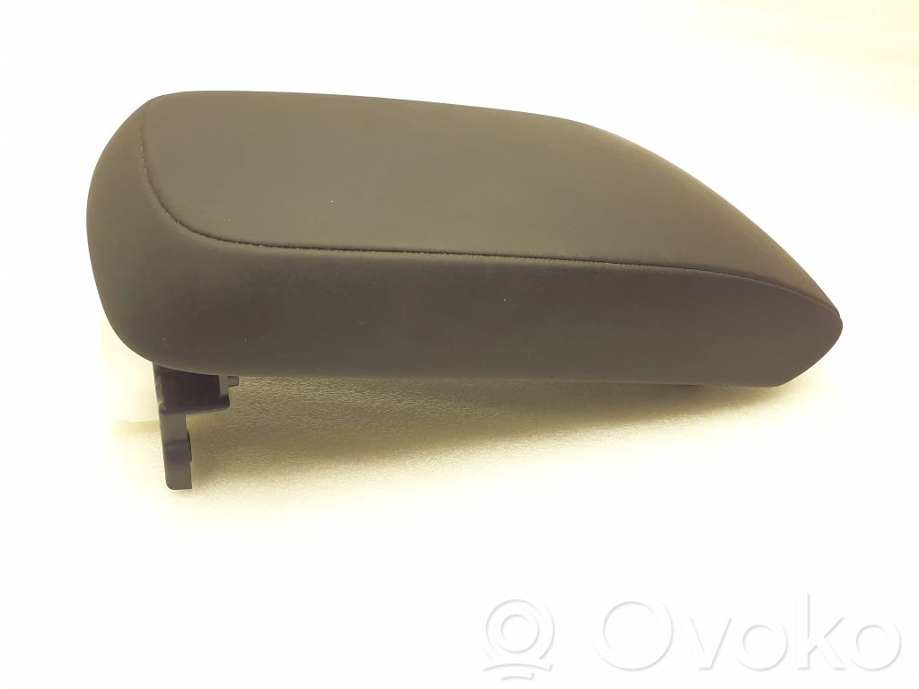Volvo XC40 Reposabrazos 