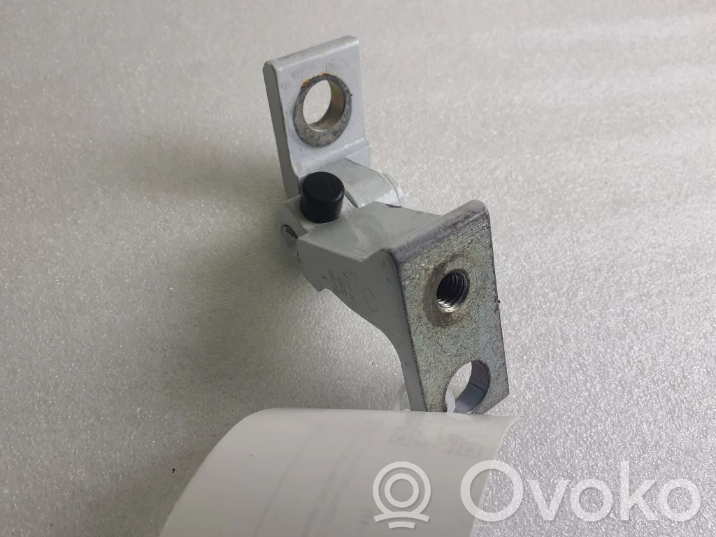 Porsche Cayenne (92A) Rear door upper hinge 
