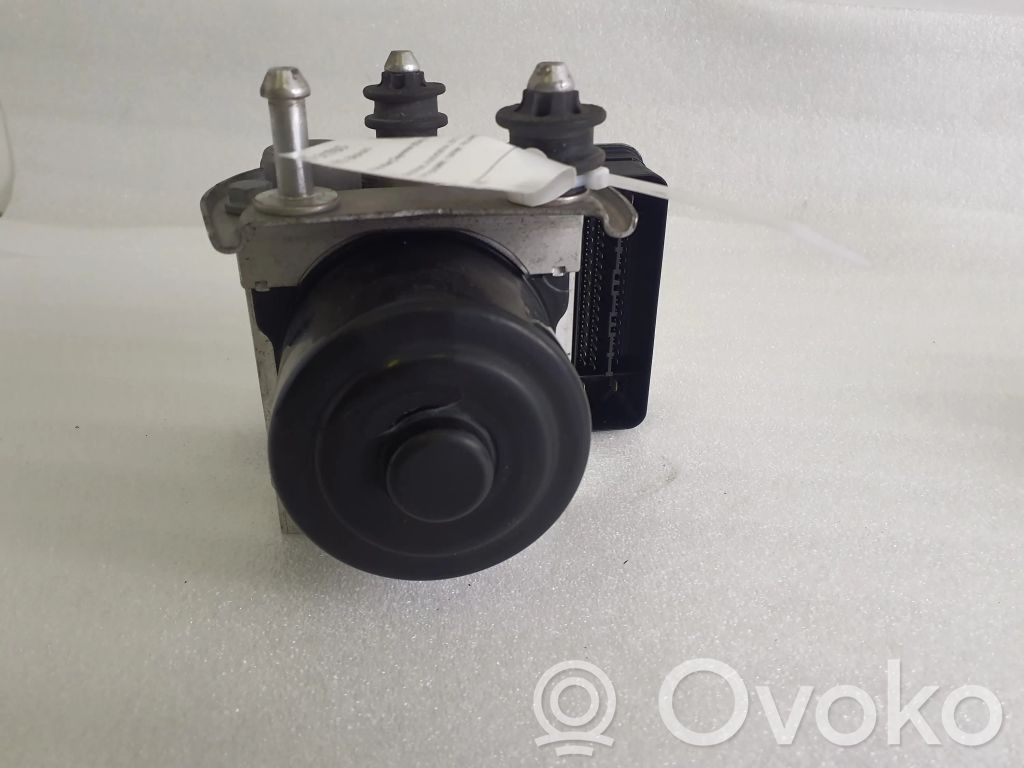 Porsche Cayenne (92A) ABS Pump 