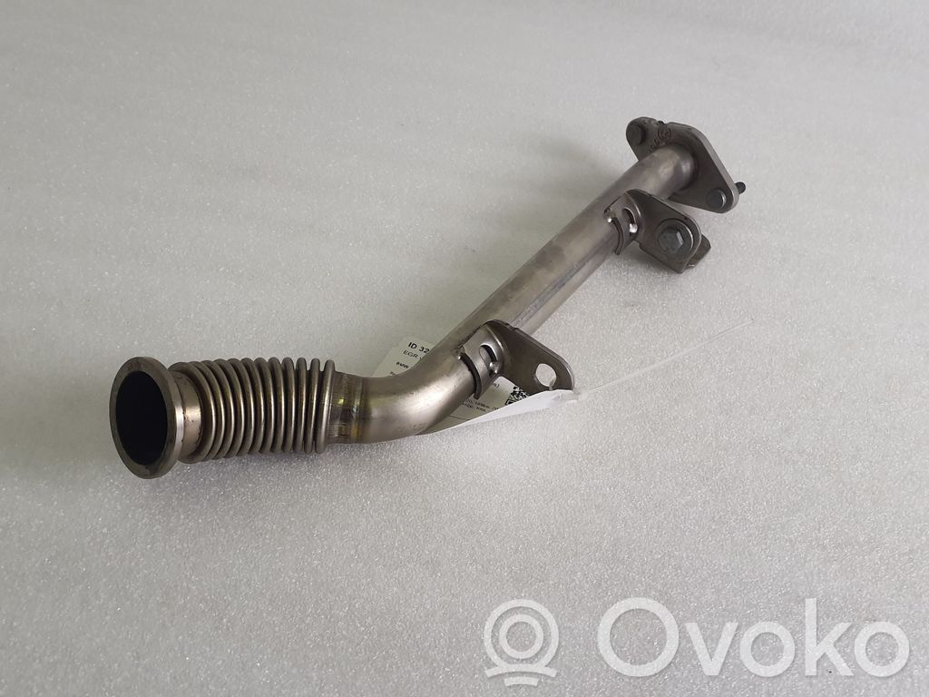 BMW 3 E92 E93 Caurulīte (-es) / šļūtene (-es) 