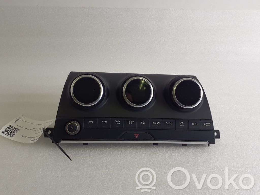 Jaguar E-Pace Climate control unit 