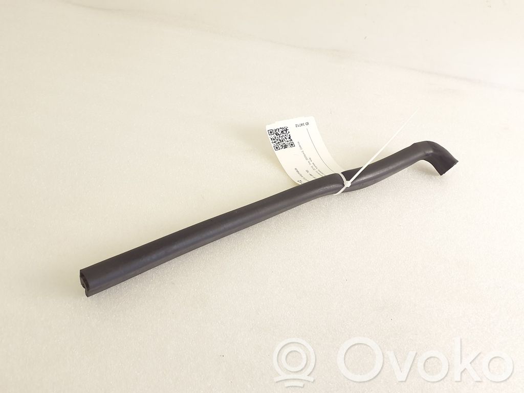 Engine compartment rubber   7159606