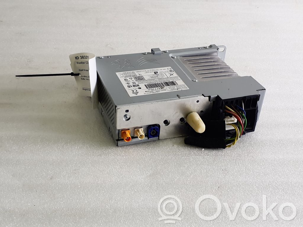 Opel Vivaro Radio/CD/DVD/GPS head unit 