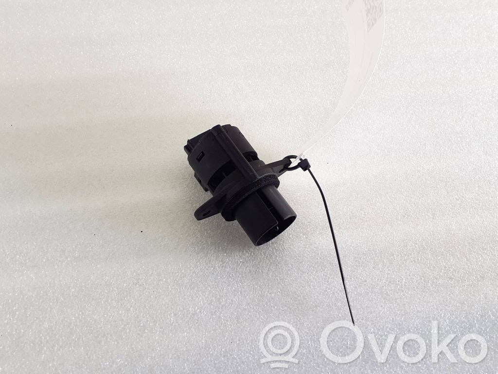 Interior temperature sensor   178ACA