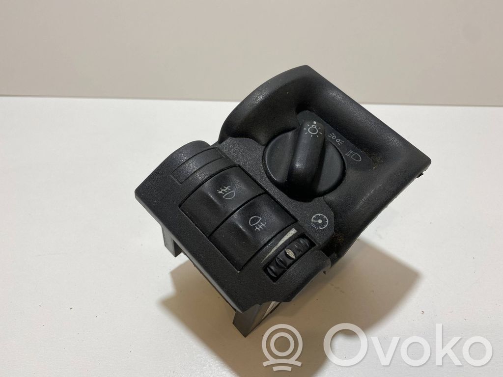Opel Vectra B Light switch 