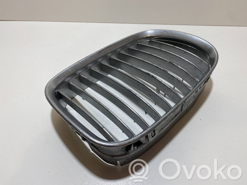 BMW 5 E39 Front grill 