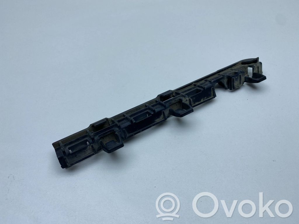 BMW 5 F10 F11 Ślizg listwy progowej 