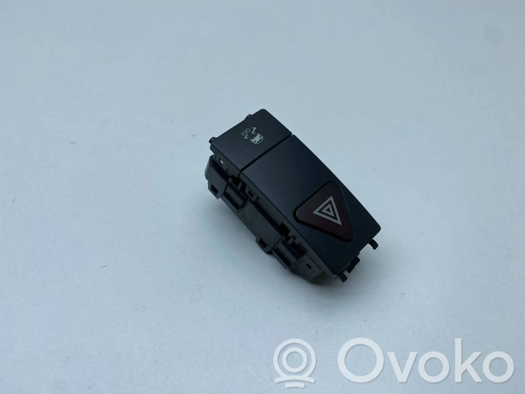 Mercedes-Benz E W212 Hazard light switch 