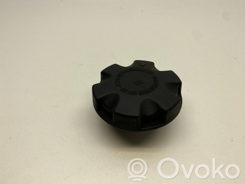 Coolant expansion tank/reservoir cap   7516004